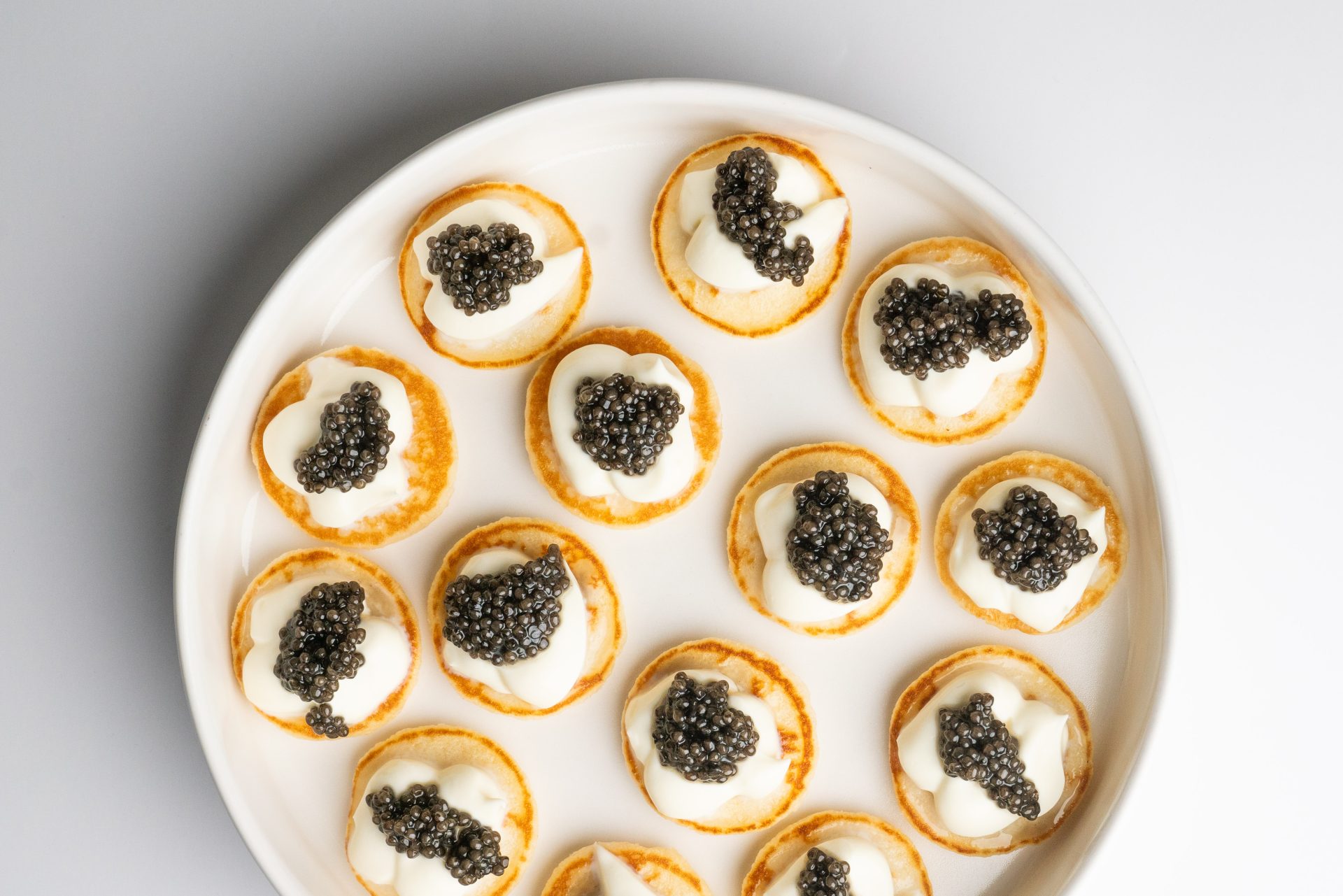 Blinis caviar