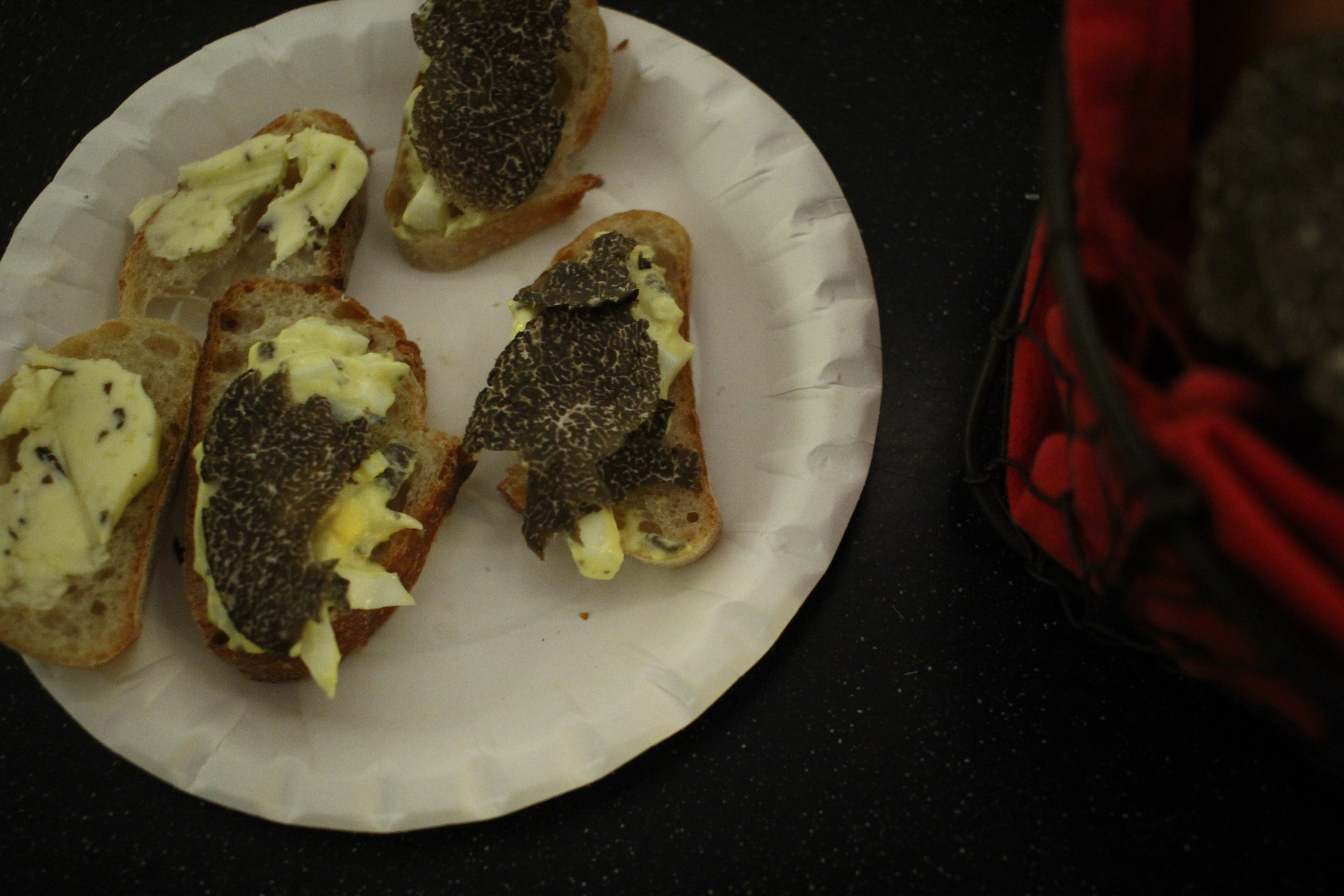 Caviar Foie Gras Truffes du Périgord au rendez-vous à Paris