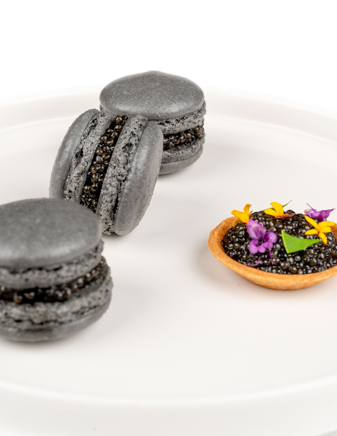 Caviar Naccari Signature